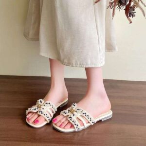 Minimalist Tone Evening Flats Sandal